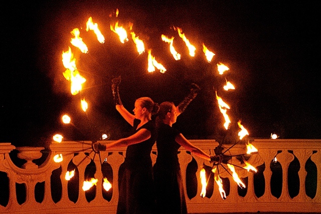 Заказать огненное шоу