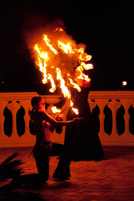 Огненное шоу на праздник