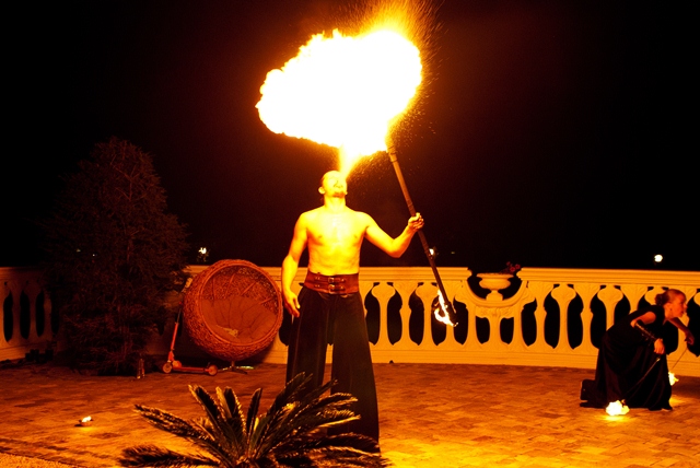 Заказать фаер шоу